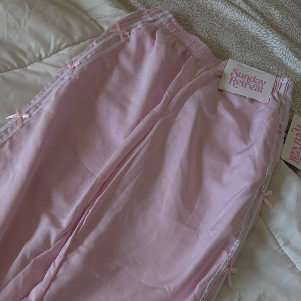 𐙚 Sunday Retreat Viral Pink Bow Boyfriend Pants NWT